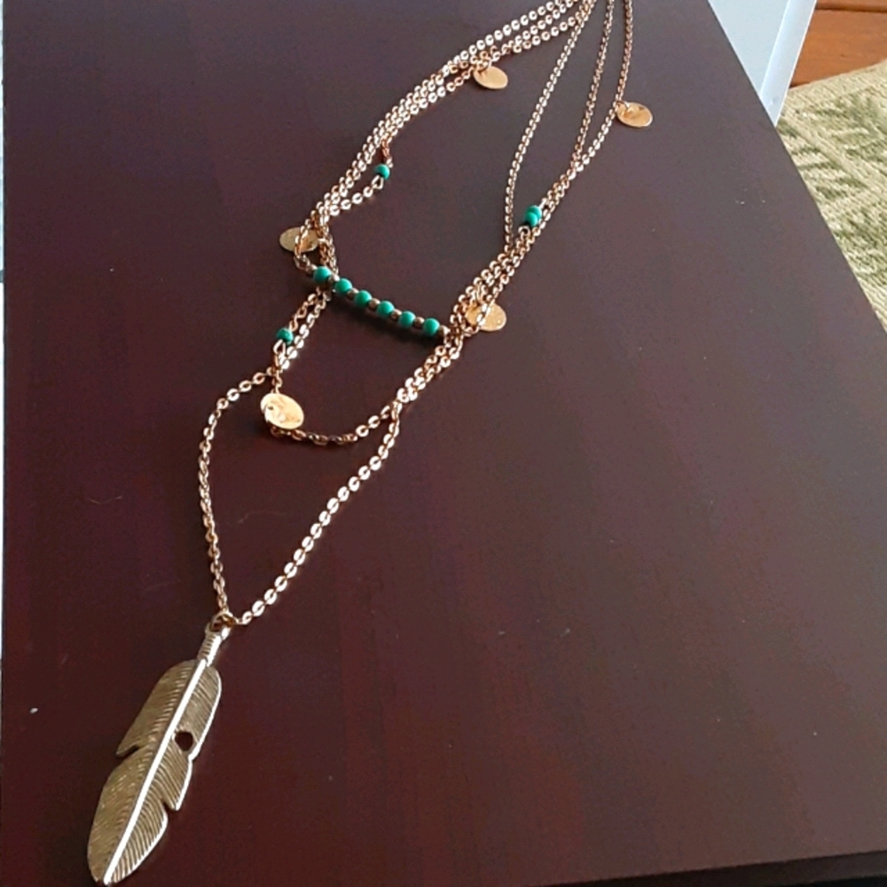 Triple stacked necklace